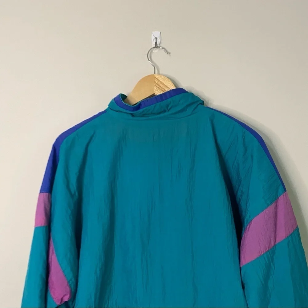Vintage Women's 80s Style Windbreaker Full Zip Jacket